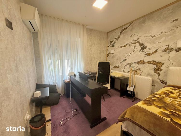 Casă cu 5 camere cu Teren 300 Mp în Central