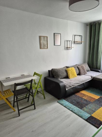 Apartament cu 2 camere semidecomandat în Dacia