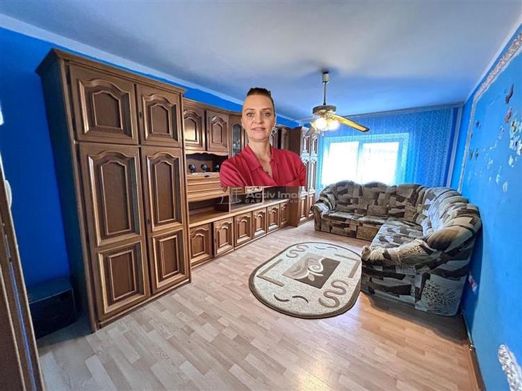 Apartament cu 2 camere decomandat în Central