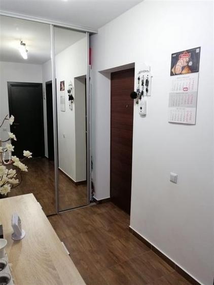 Apartament cu 2 camere decomandat în Sânpetru