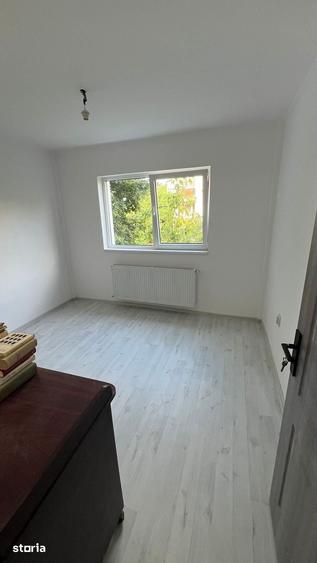 Apartament cu 2 camere RENOVAT ETAJUL 3 !!! zona Micro 16 - 6