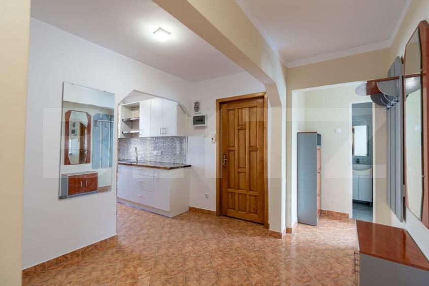 Apartament cu 4 camere decomandat, mobilat în Mănăștur