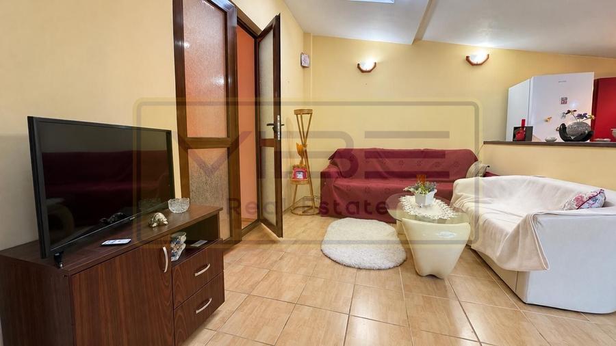 Apartament cu 2 camere decomandat, mobilat în Podu Roș