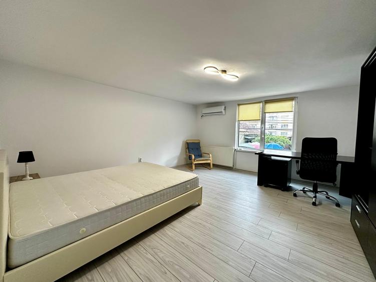 Apartament cu 3 camere, mobilat în Mărăști