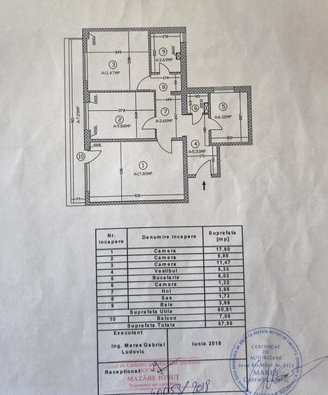 Apartament cu 3 camere decomandat în Berceni
