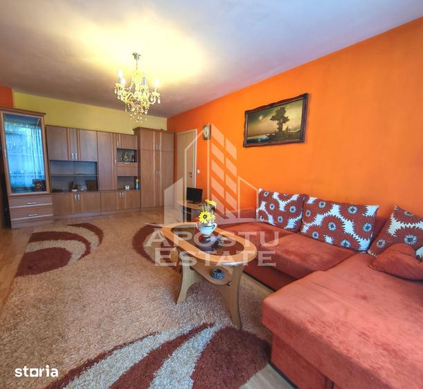 Apartament cu 2 camere decomandat în Est