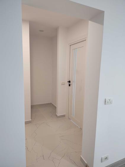 Apartament cu 2 camere semidecomandat în Compozitorilor