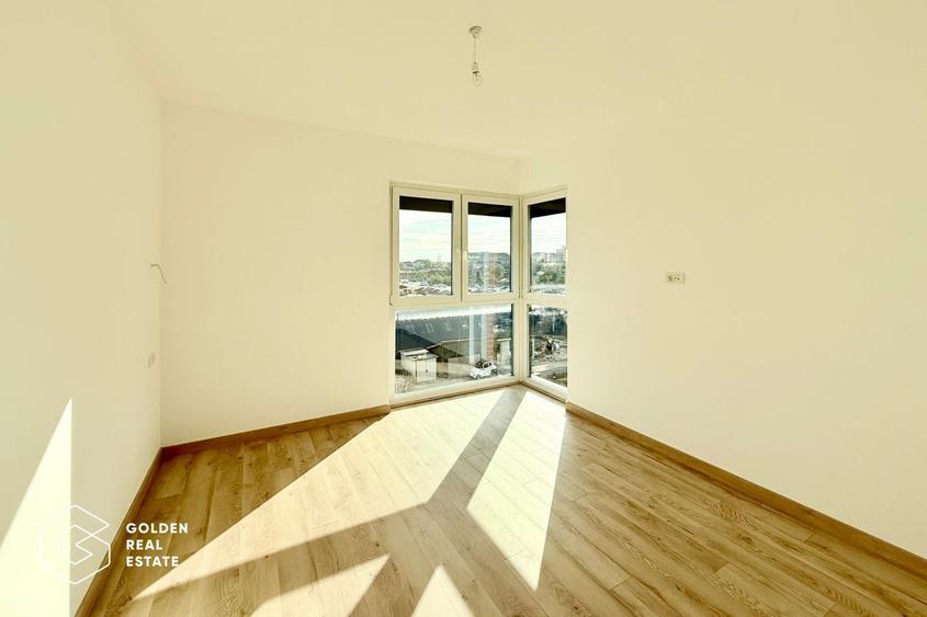 Apartament cu 3 camere semidecomandat în UTA