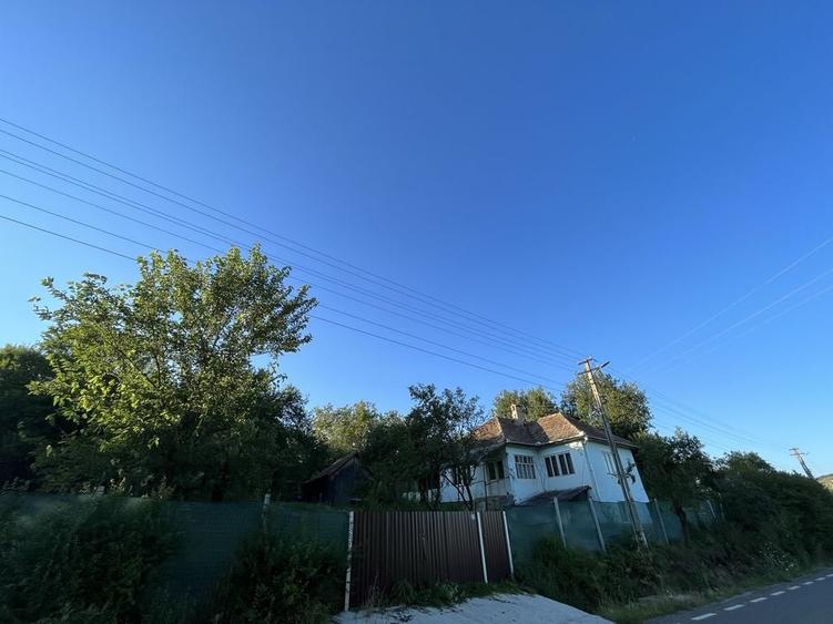 Casă cu 3 camere în Budurleni