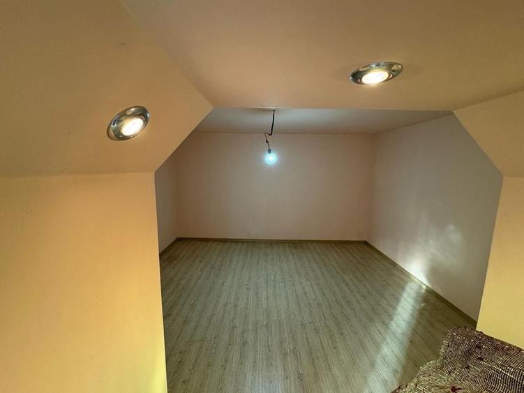Casă cu 3 camere în Ilișua