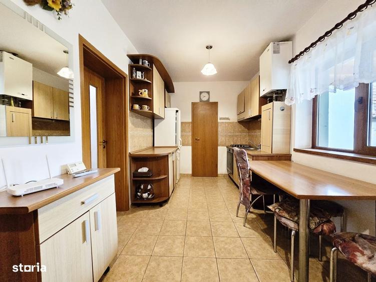 Apartament cu 2 camere decomandat în Bujac
