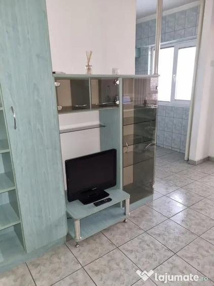 Garsonieră semidecomandată în Dristor
