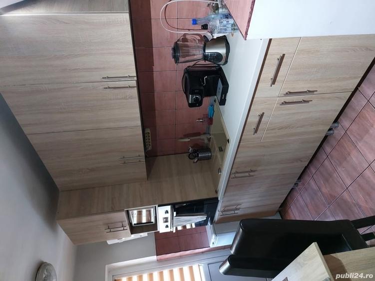 Apartament cu 2 camere semidecomandat în Brezoi