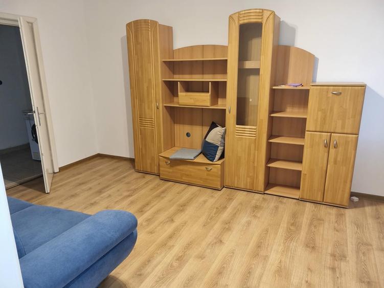 Apartament cu 2 camere în Telegrafului — fotografia 1