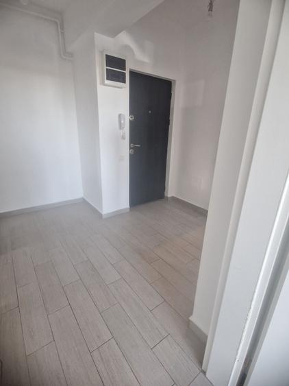 Apartament cu 2 camere decomandat în Haliu