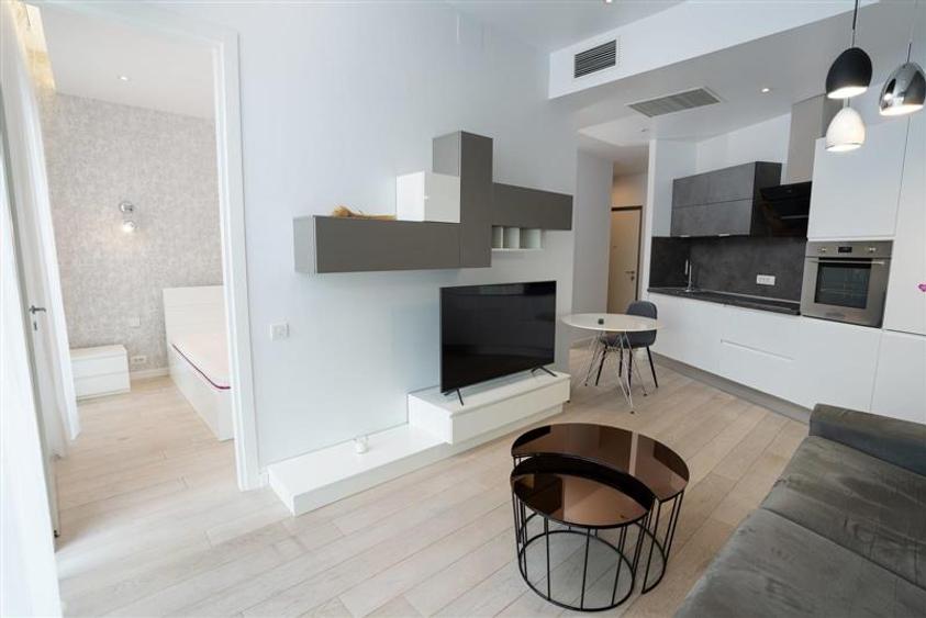 Apartament cu 2 camere semidecomandat în Herăstrău