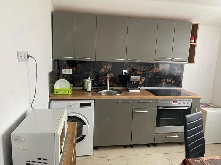 Casă cu 6 camere în Central
