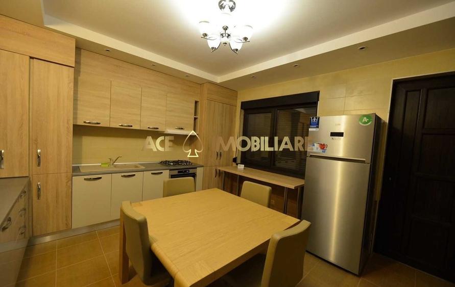 Duplex cu 4 camere cu Canalizare în Băneasa