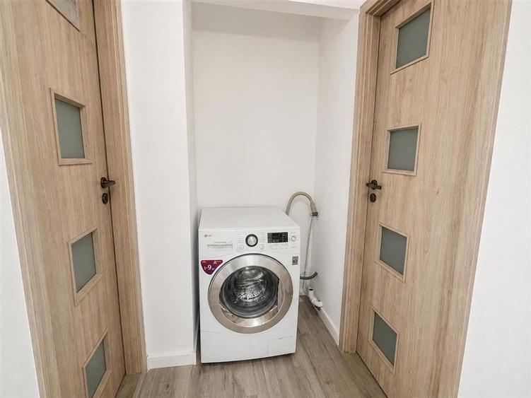 Apartament cu 3 camere decomandat în Mihai Viteazul