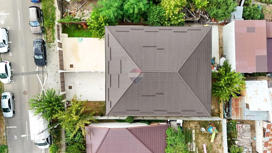 Duplex cu 4 camere cu Teren 238 Mp în Nord-Vest