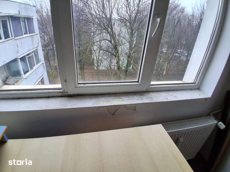 Apartament cu 3 camere decomandat în Nord