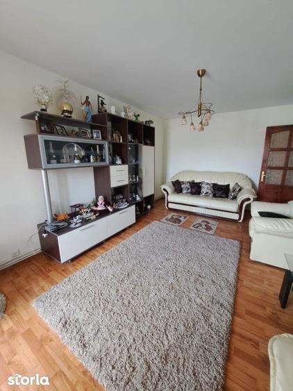 Apartament cu 3 camere, decomandat, etajul 4 cu acoperis si garaj - 13