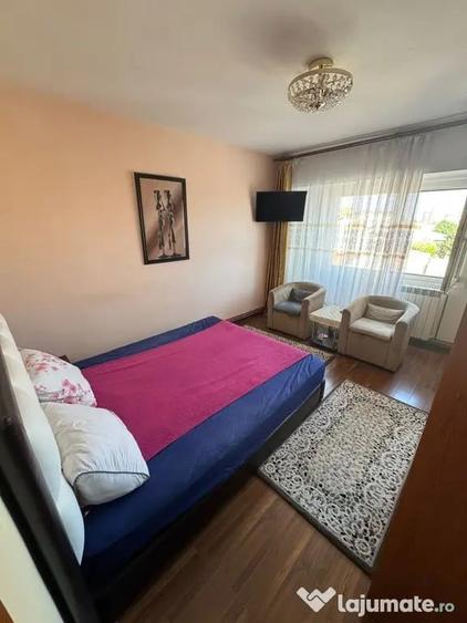 Apartament cu 2 camere decomandat în Capitol