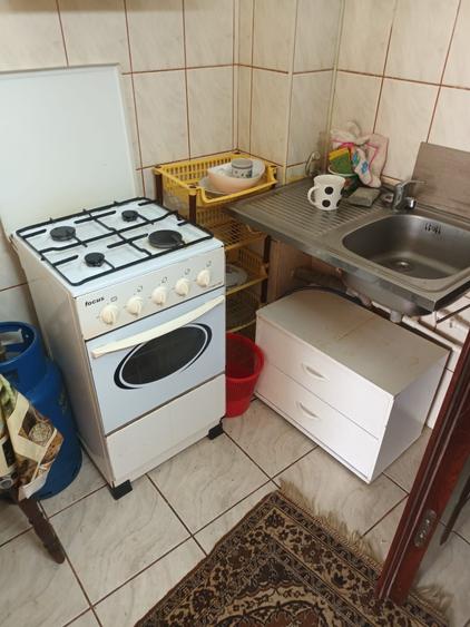 Garsonieră decomandată în Exterior Vest