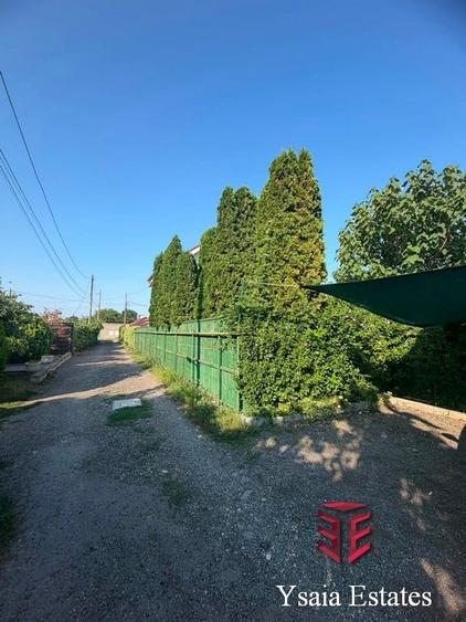 YSAIA IMOBILIARE - CASA DE VANZARE - TEREN 330 MP - ZONA LINISTITA - - 39
