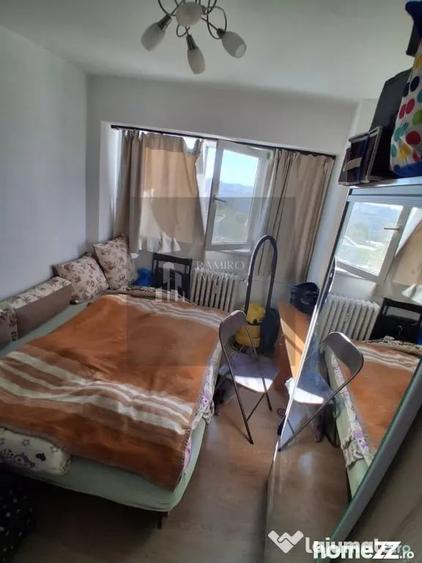 Apartament cu 3 camere semidecomandat în Gorjului
