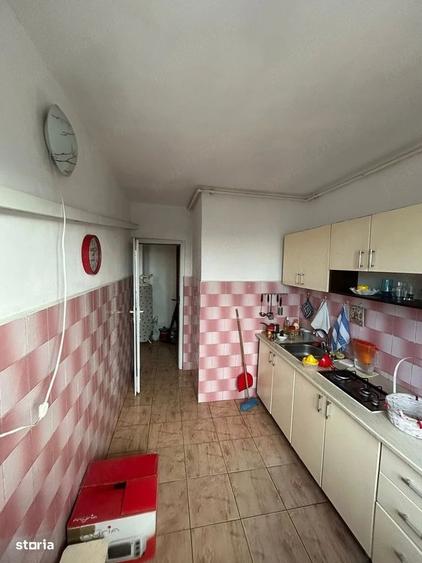 Apartament cu 2 camere decomandat în Casa de Cultură