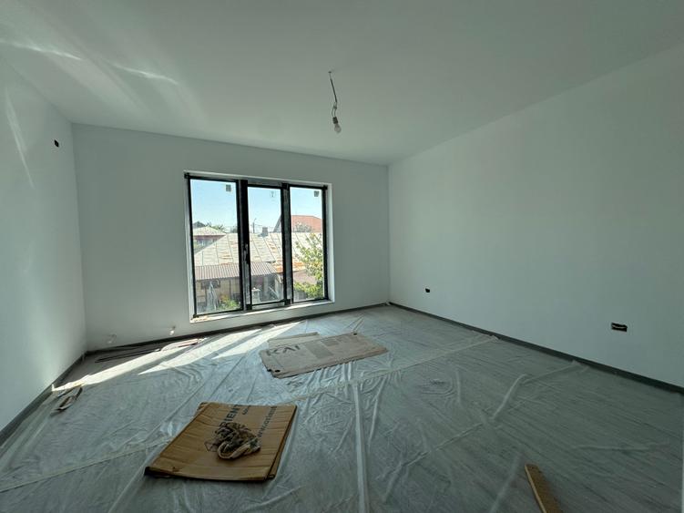 VILA Pipera Tunari P+1+M Curte 250mp Clinica / Gradinita - 25