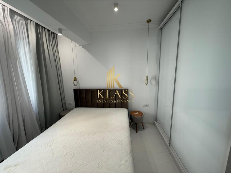 Apartament cu 2 camere semidecomandat, mobilat în Regie
