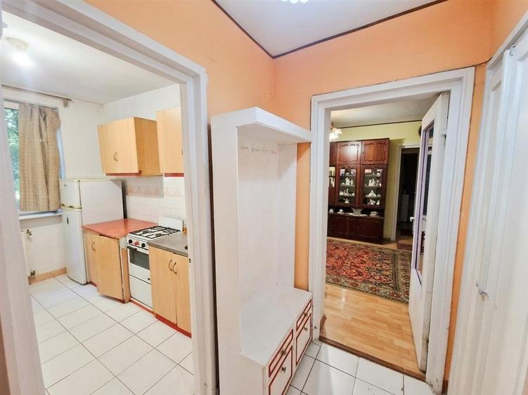 Apartament cu 2 camere semidecomandat în Rogerius