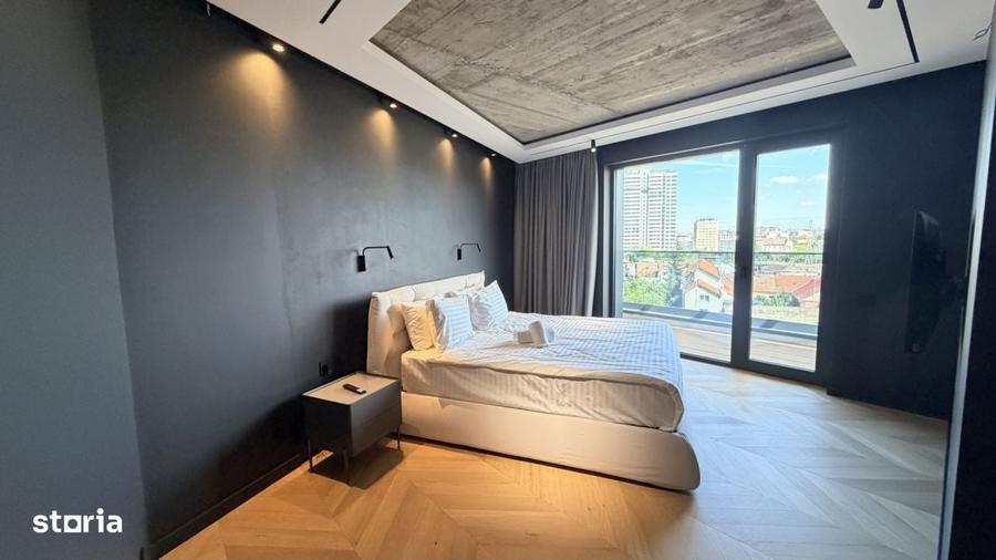 Apartament cu 4 camere în Central