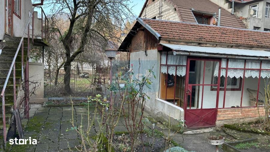 Comision 0 %, casa cu garaj si teren de 561 mp in zona linistita - 6