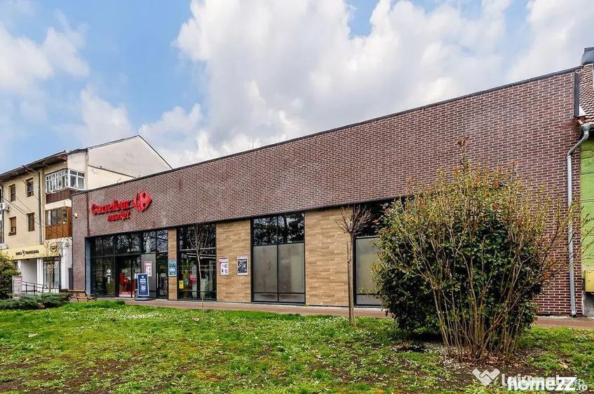 Spațiu comercial, de 841 mp, în Central