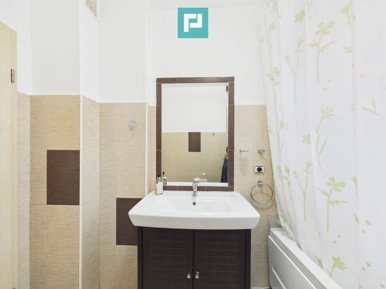 Apartament cu 3 camere decomandat în Aurel Vlaicu