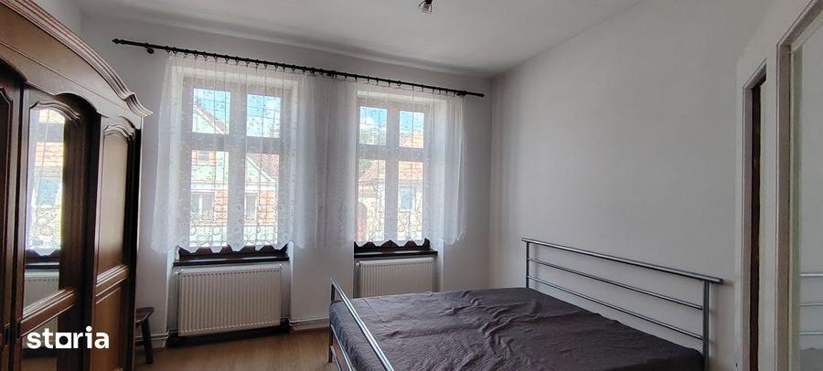 De vanzare o proprietate cu 2 corpuri de cladire ?i teren, in Agnita - 8