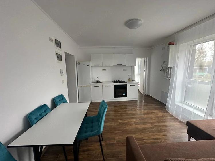 Apartament cu 2 camere semidecomandat în Stupini