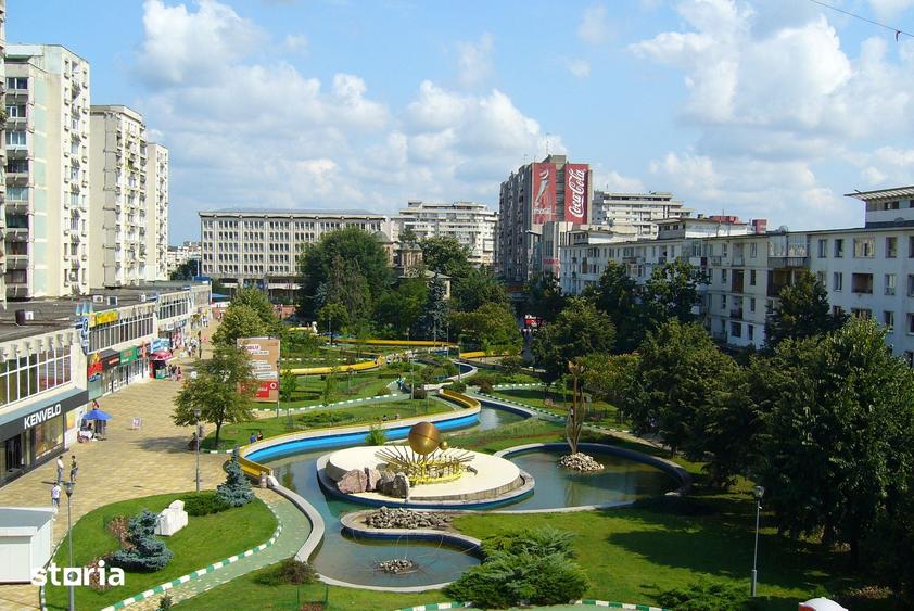 Spațiu comercial, de 636 mp, în Central