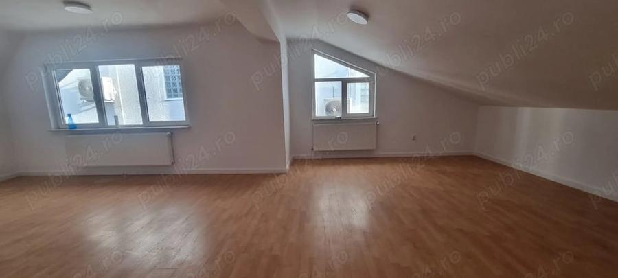 Casă cu 6 camere în Banat