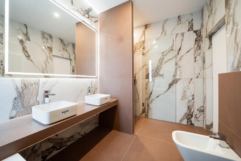 Casă individuală cu 5 camere cu Canalizare în Corbeanca