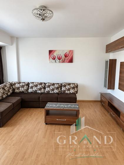 Apartament cu 3 camere semidecomandat, mobilat în Bună Ziua