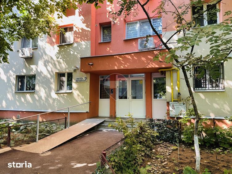 Apartament cu 2 camere în Tei