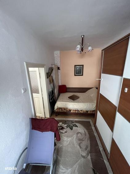 Casa/Vila cu 5 camere de vanzare Central - 3