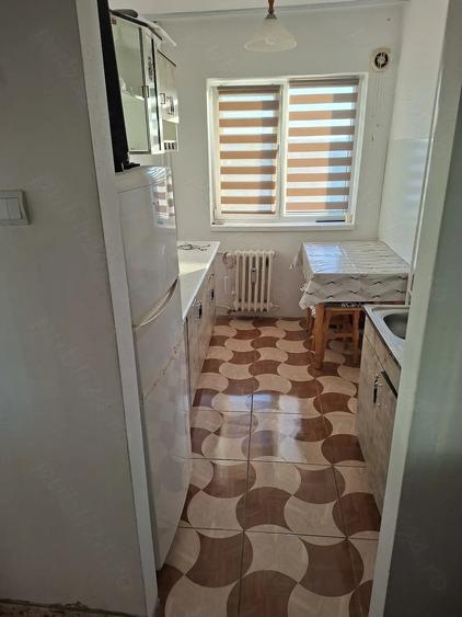 Apartament cu 2 camere semidecomandat în Exterior Vest