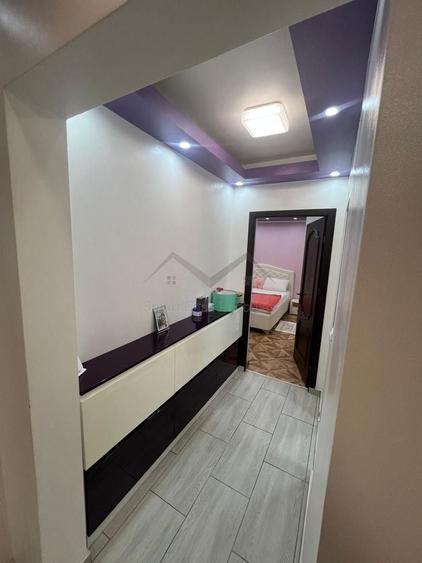 Apartament cu 2 camere decomandat în Podu Roș