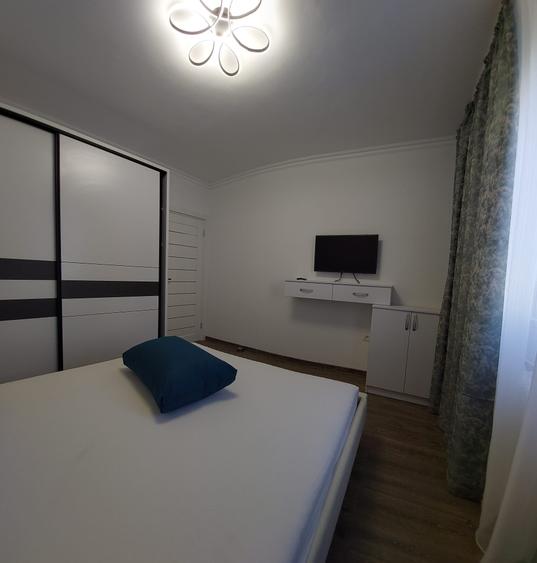 Apartament cu 2 camere, mobilat în Far