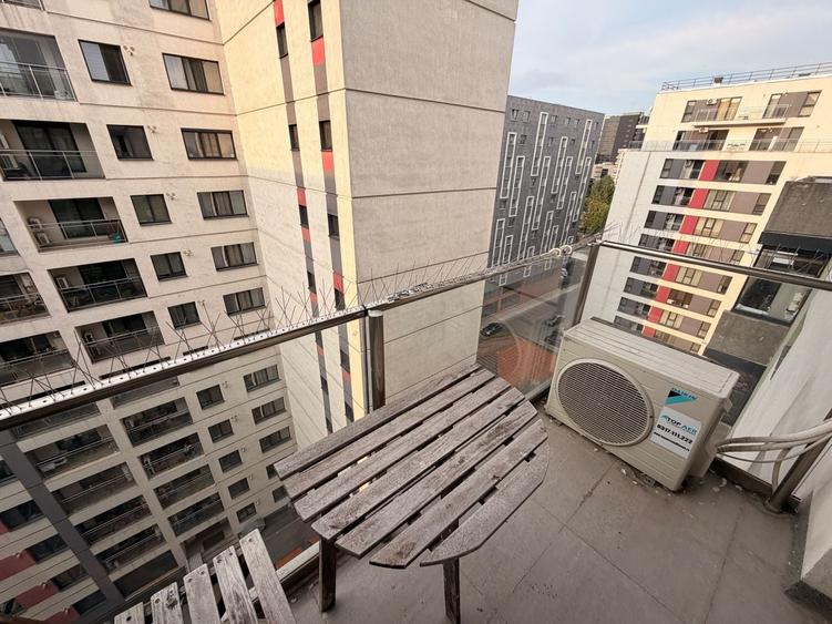 Garsonieră decomandată, mobilată în Politehnica